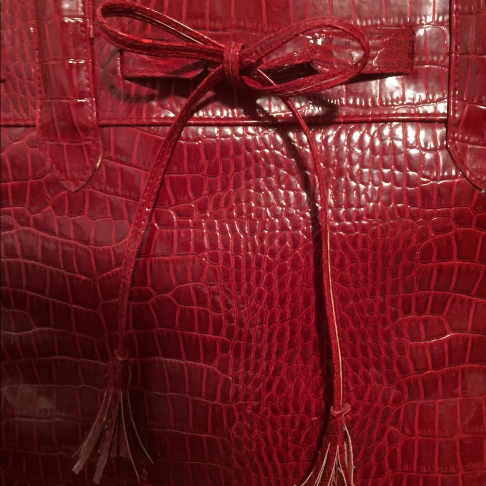 Weekender Bag - Picture 2 of 8